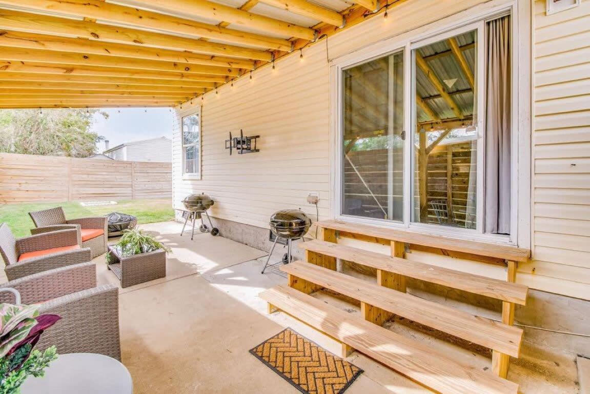 Cam'S Coastal Cottage- Nas Pensacola, Close To Beach Exterior foto